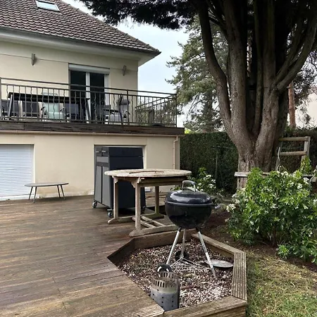 Lejlighed Le Repaire Du Bas, Jardin Et Serenite *